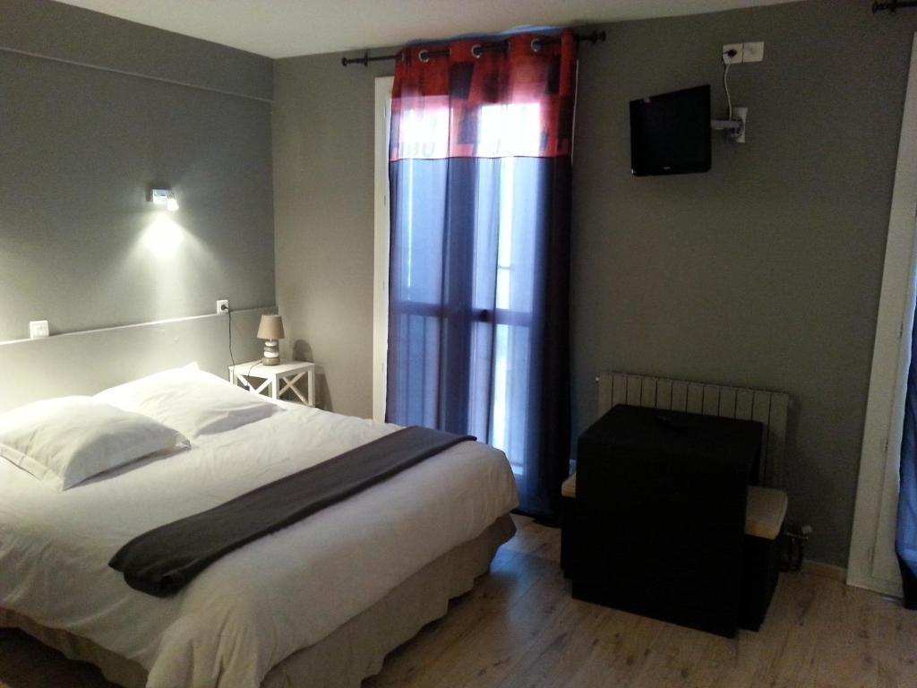 Hotel Du Lion D'Or Marmande Bilik gambar